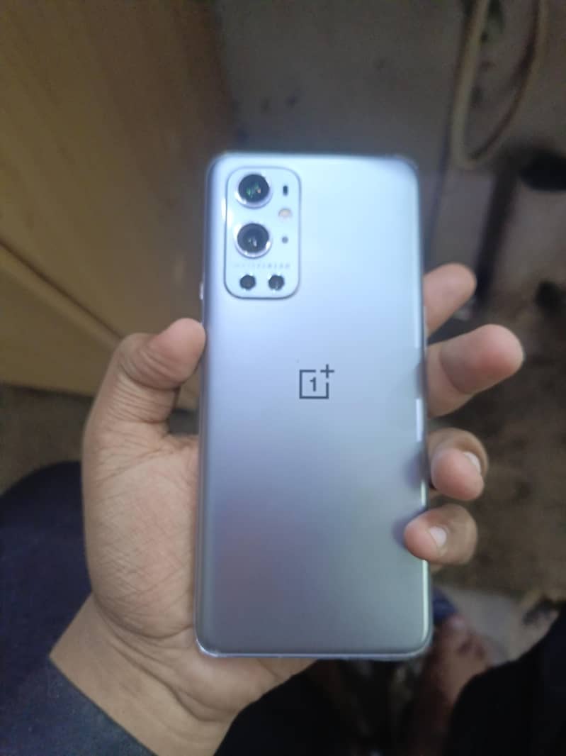 One Plus 9 Pro 0