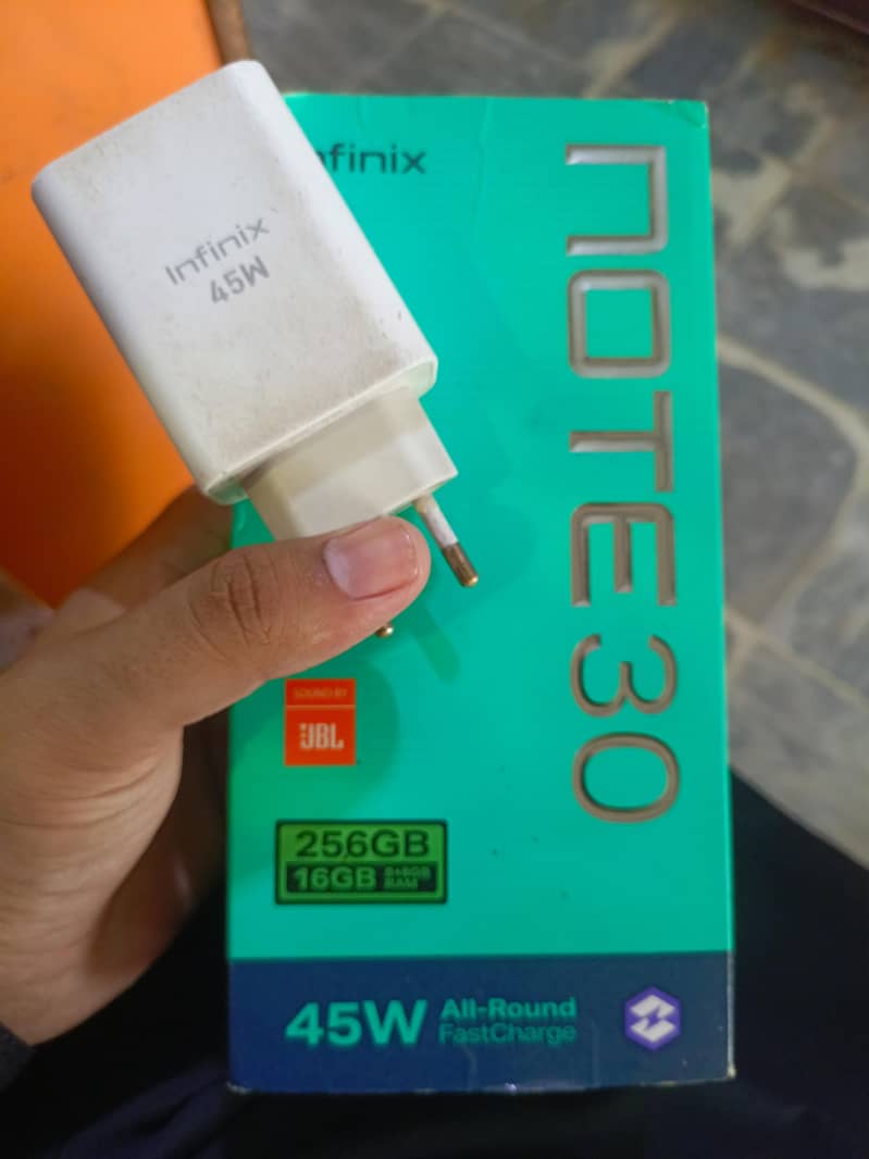 Infinix Note 30 6
