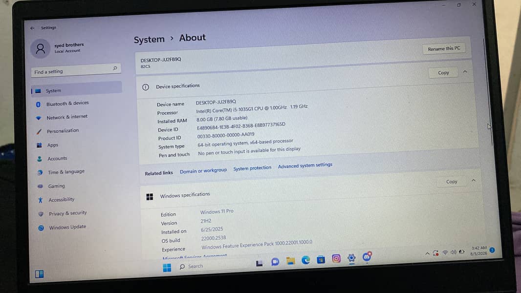 Laptop 8