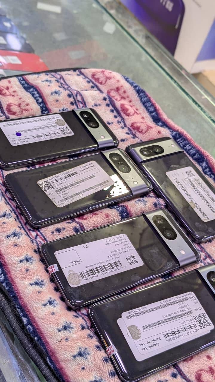 Google Pixel 8 0