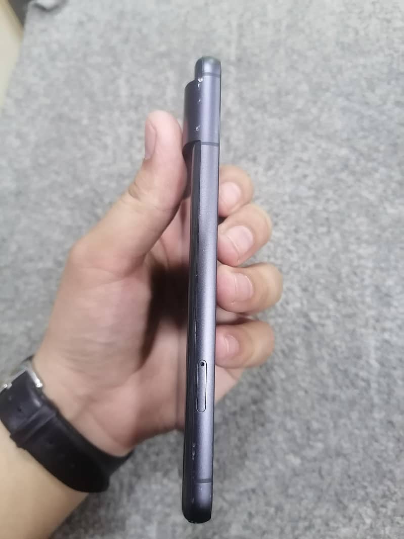 Google Pixel 8 3