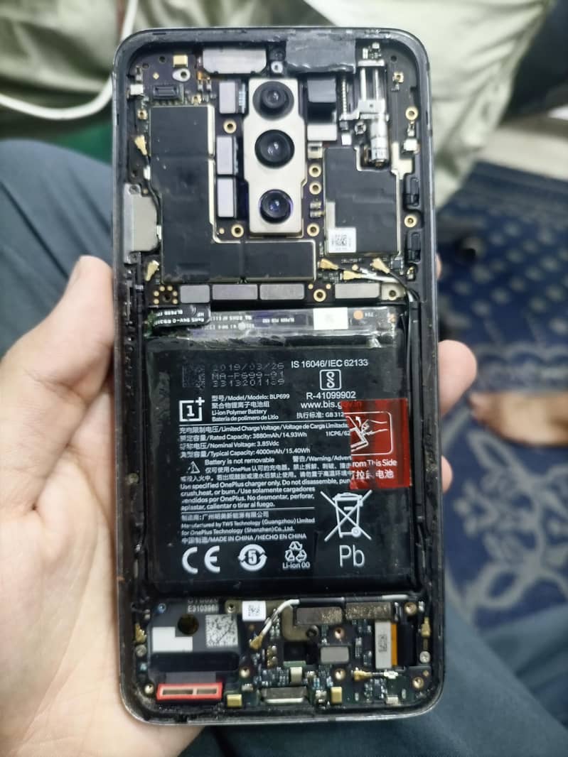 One Plus 7 Pro 1