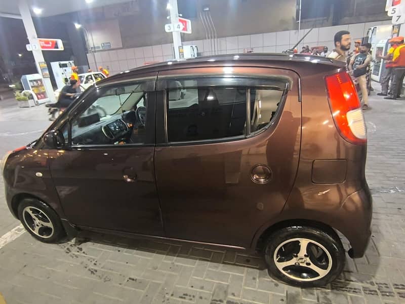 Nissan Moco 2010/14 5