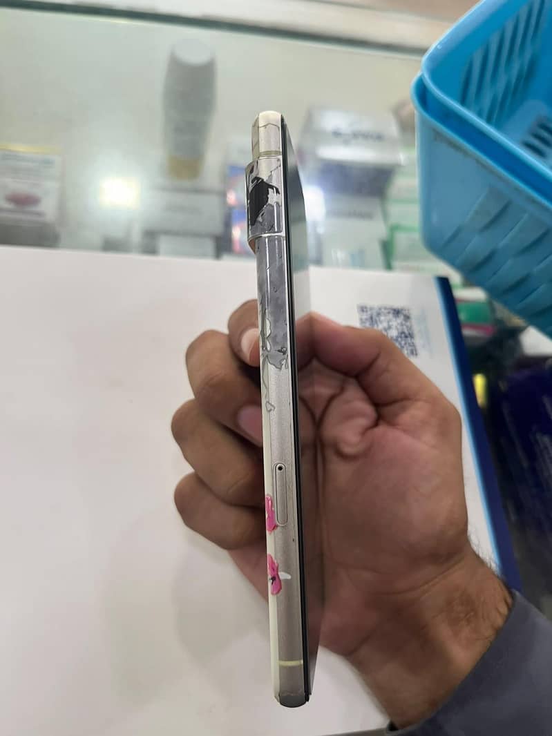 Google Pixel 7 3