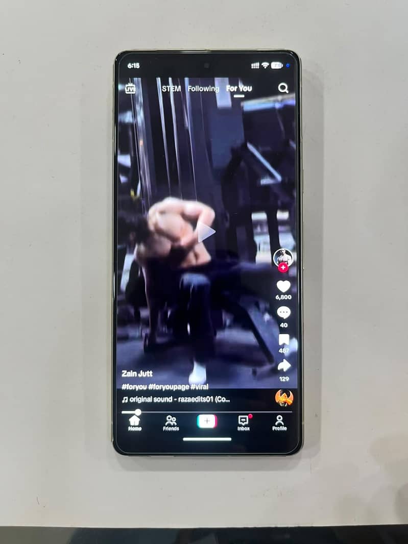Google Pixel 7 4