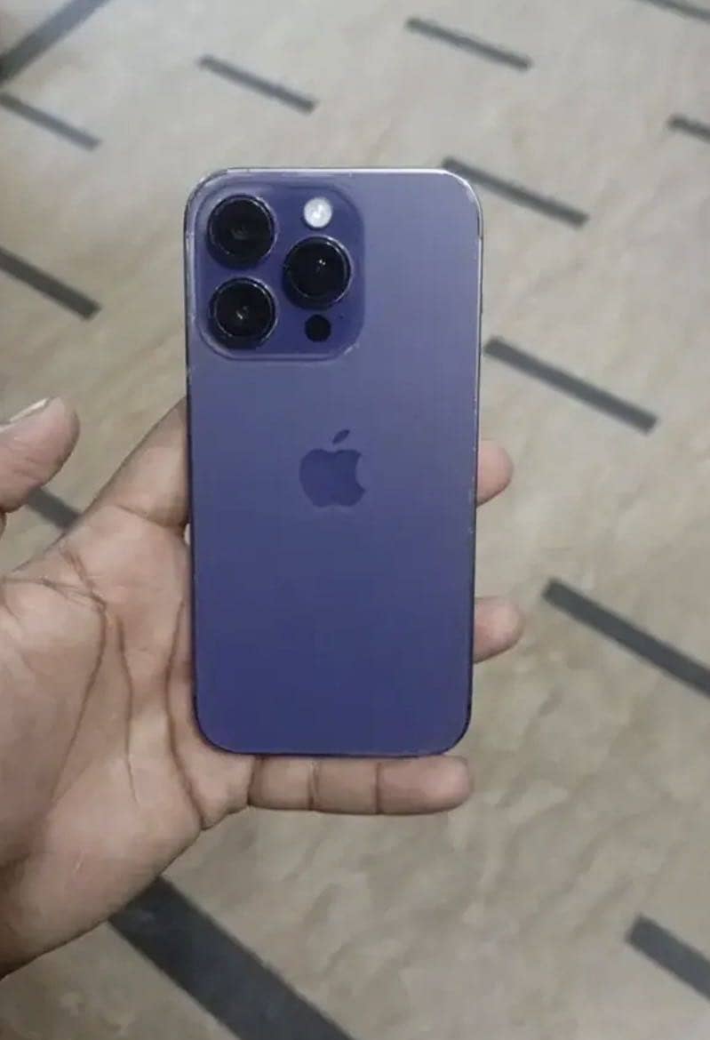 Apple iPhone 14 Pro 0