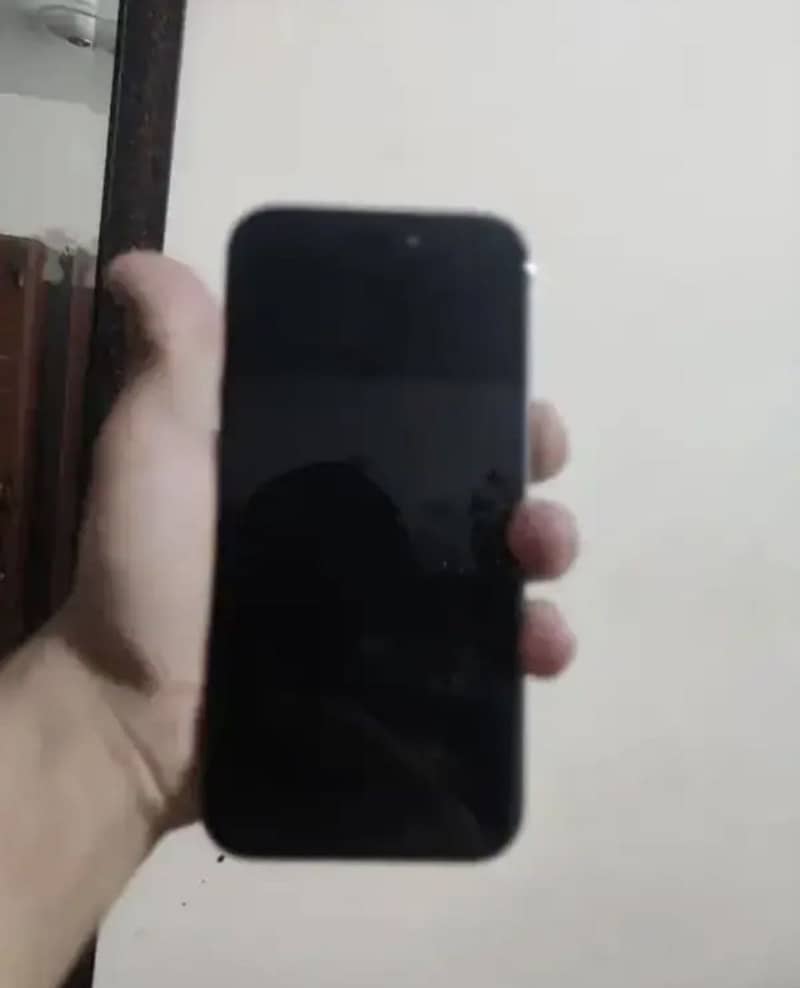 Apple iPhone 14 Pro 1