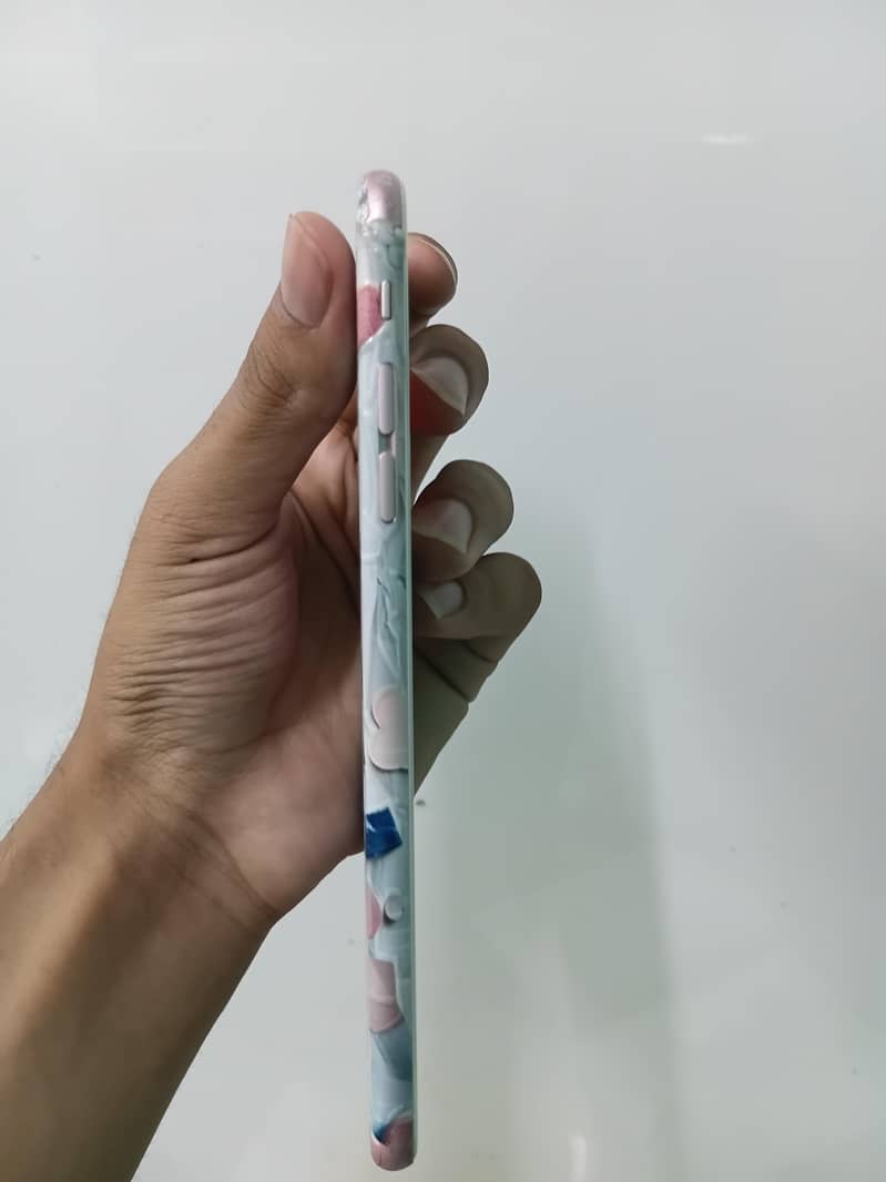 Apple iPhone 6S Plus 2