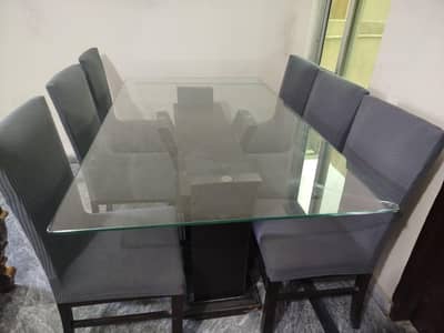 Dinning Table with chairs