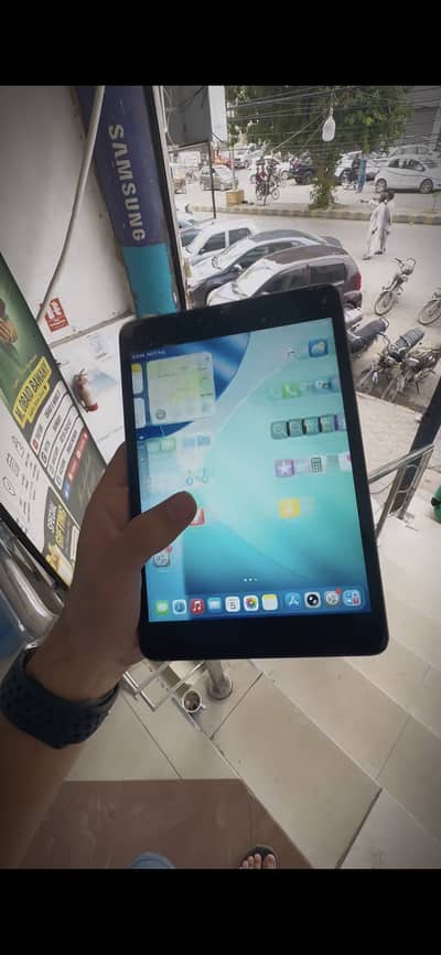 ipad mini 5 / 64 gb