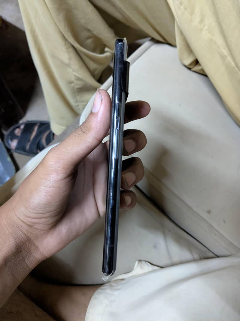 Google Pixel 6 Pro 2