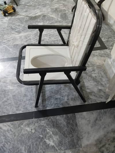commode seat