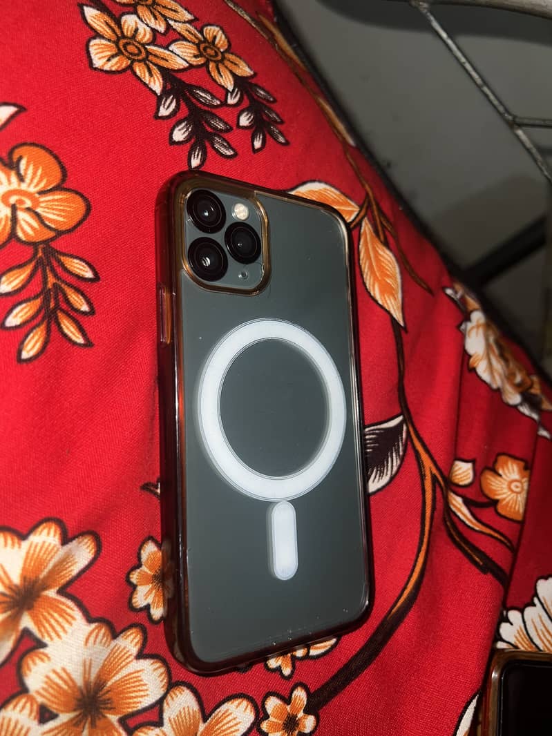 Apple iPhone 11 Pro 1