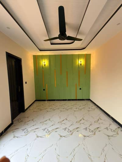 5 Marla Lower Portion for Rent in Jade Block, Park View City Lahore