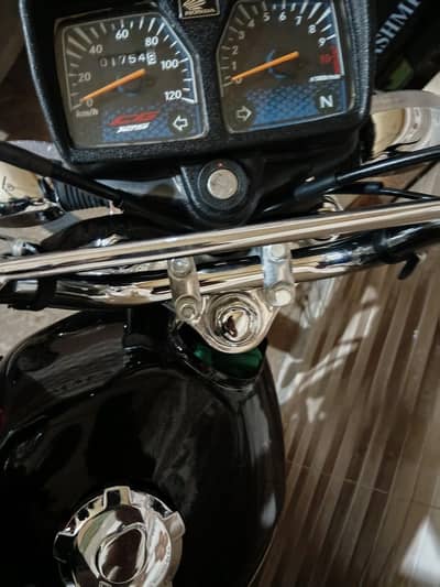 HONDA 125 SPECIAL EDITION