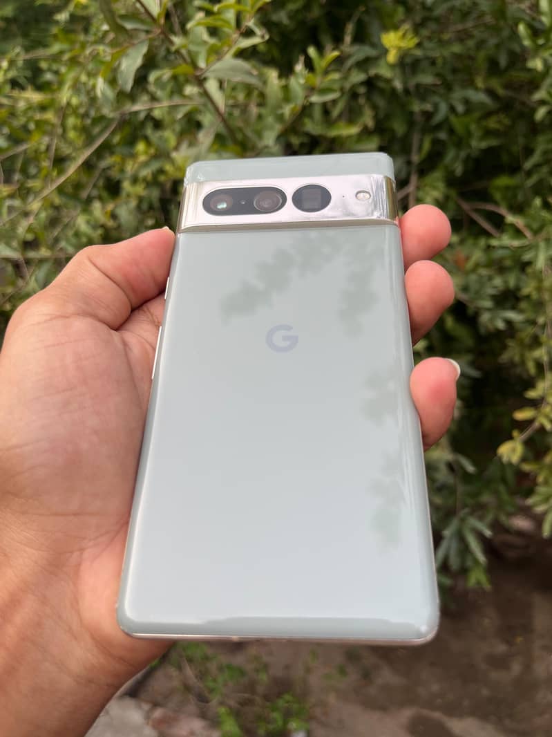 Google Pixel 7 Pro 0
