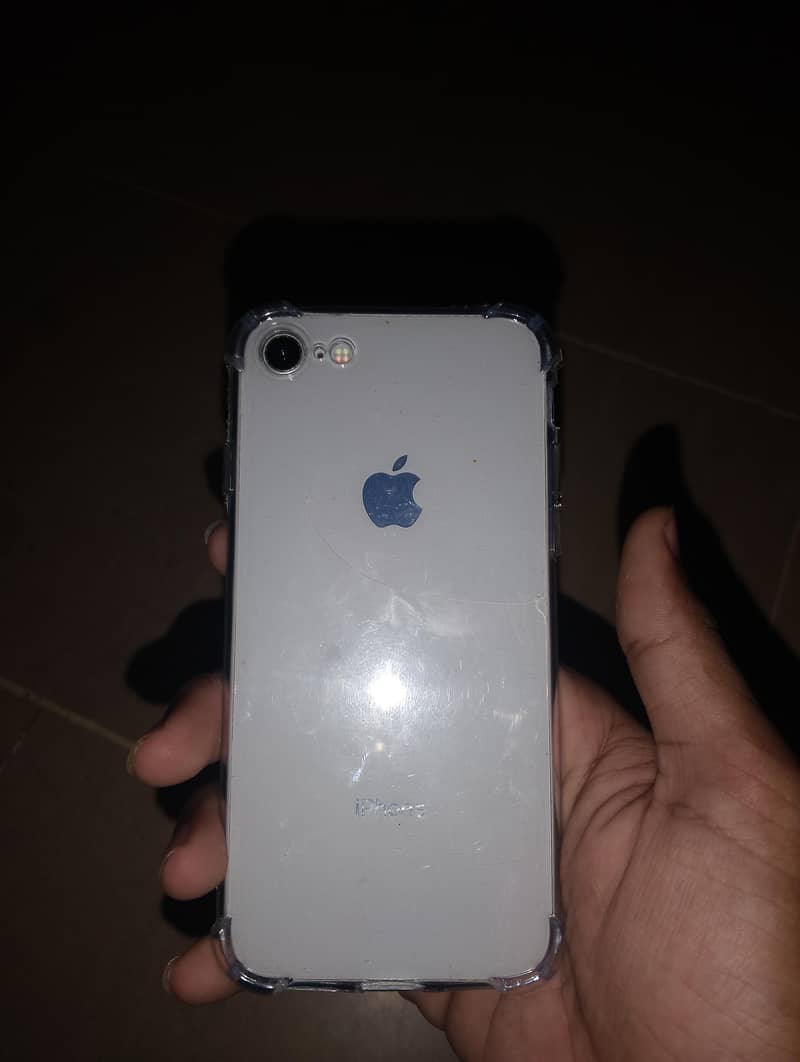 Apple iPhone 8 0