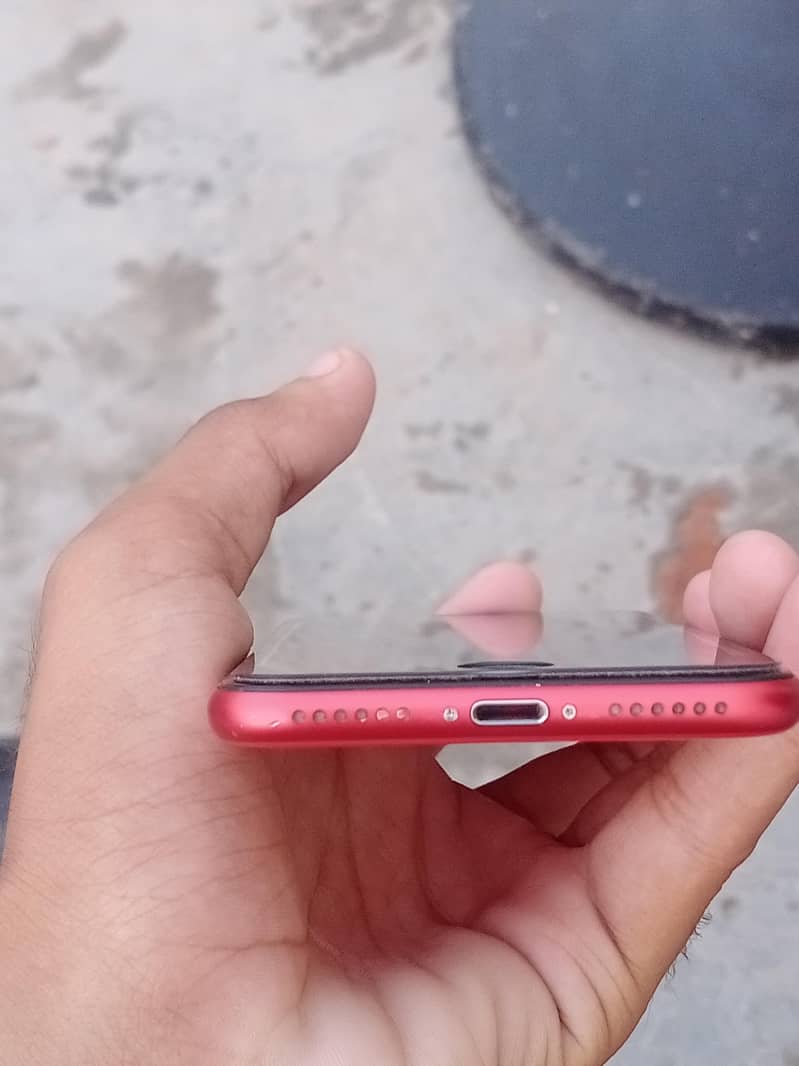 iPhone SE 3