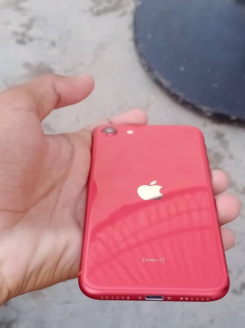 iPhone SE 5