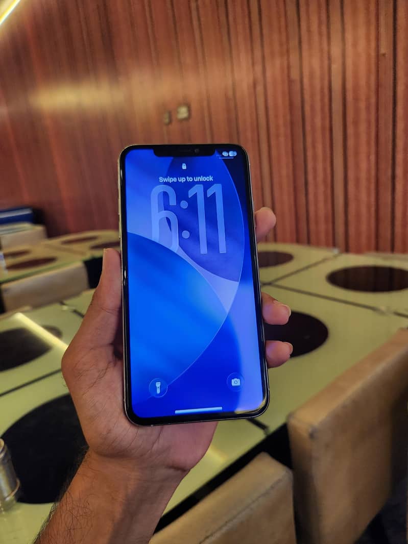 IPhone 11 Pro Max 6