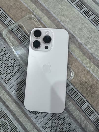 Apple iPhone 16 Pro