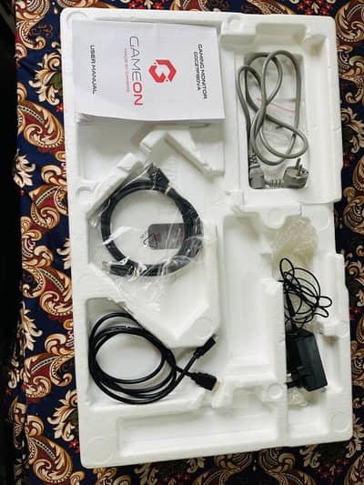 Curved Gaming Screen 27 in
