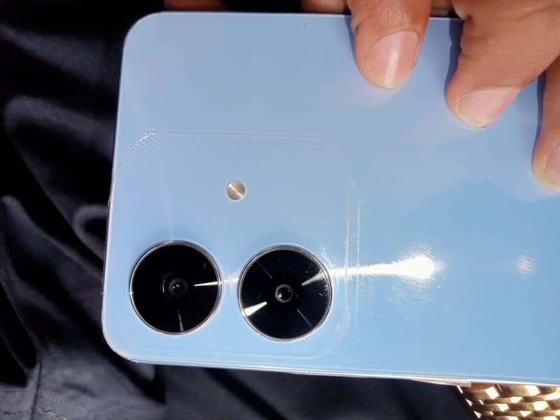Realme Note 60 1