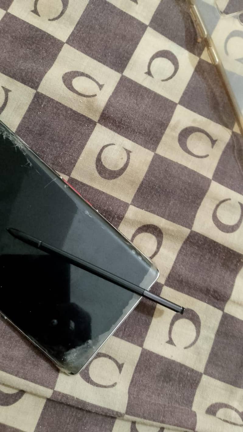 Samsung Mobile Note 9 1