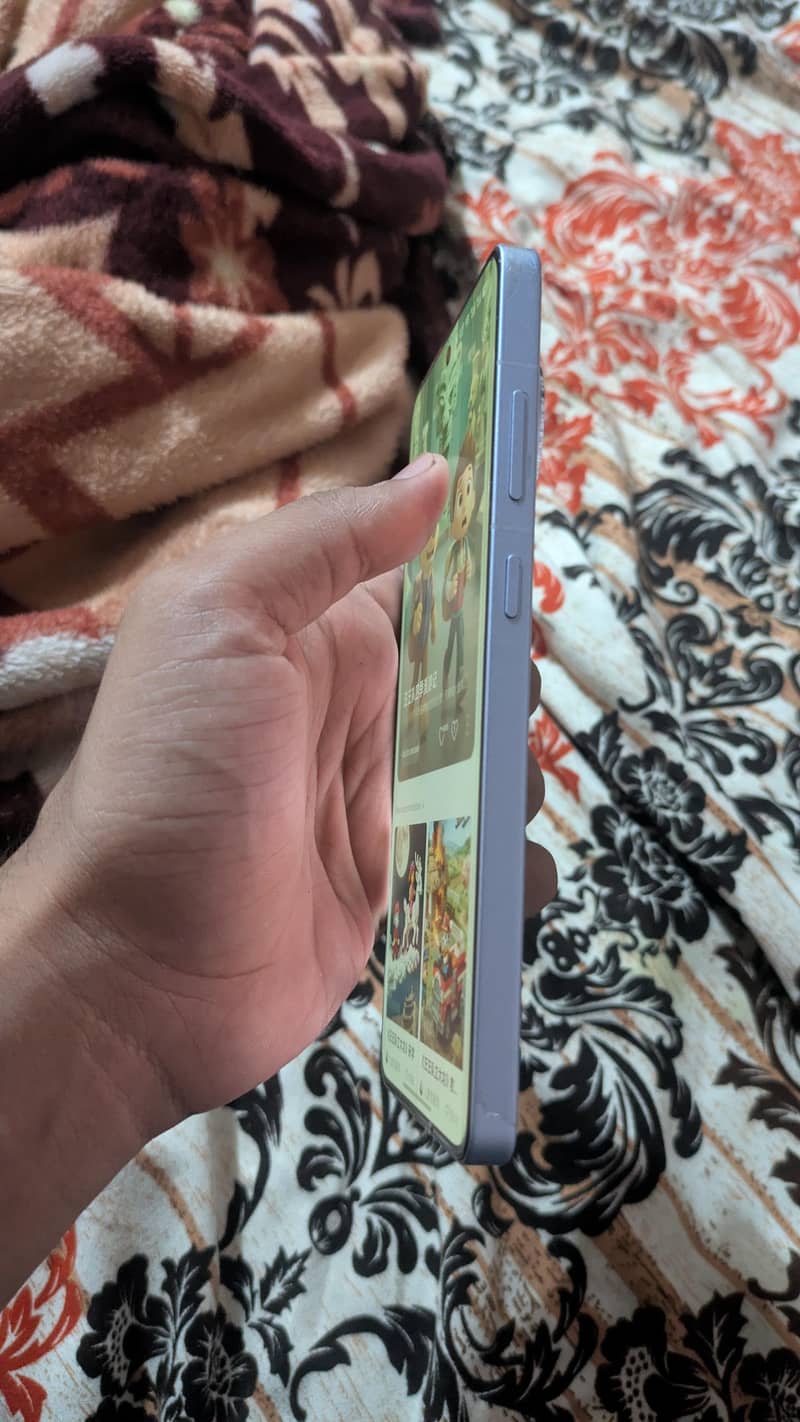 One Plus Ace 5 Pro 6