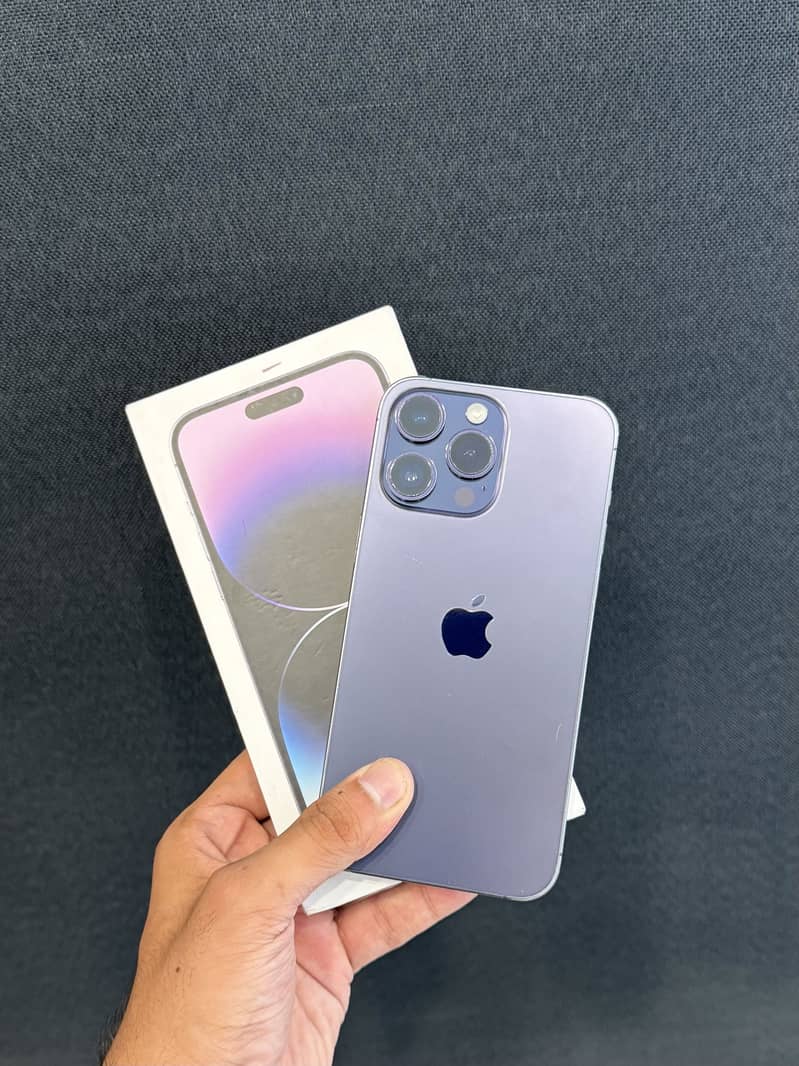 Apple iPhone 14 Pro Max 1