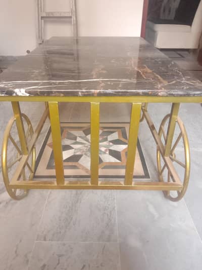 central Marbel Table