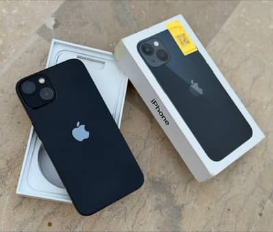 Apple iPhone 13