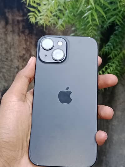 iPhone 15