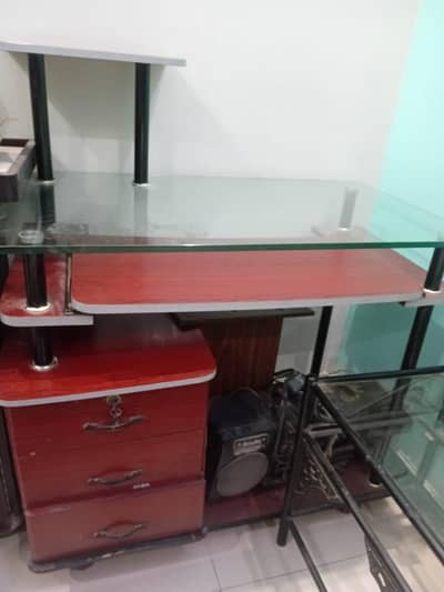 office table wood and glass for laptops or desktop