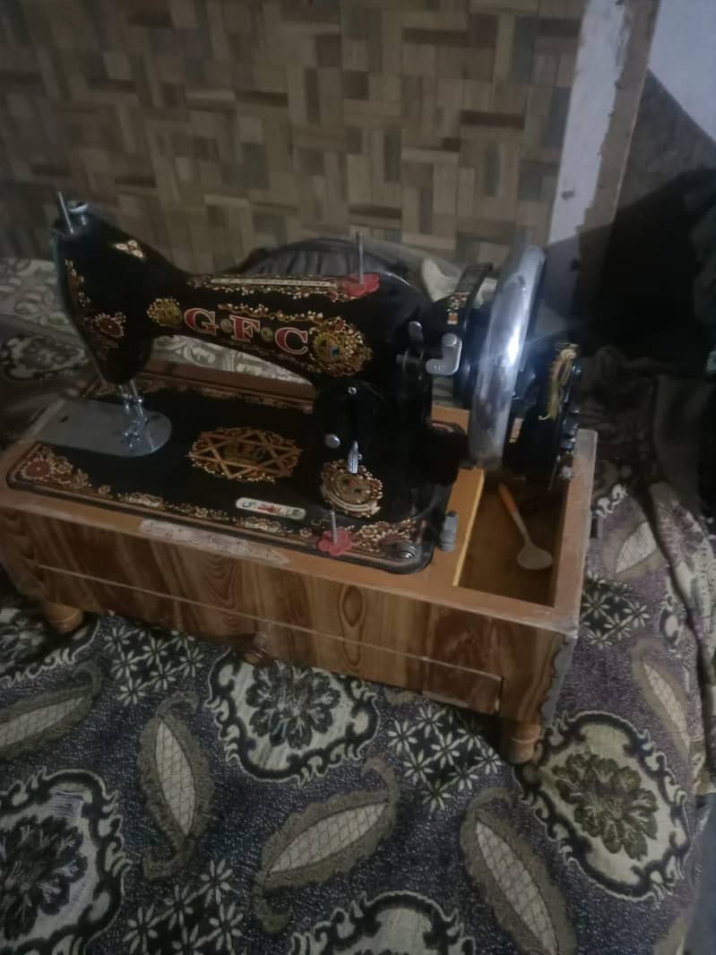 sewing machine 0