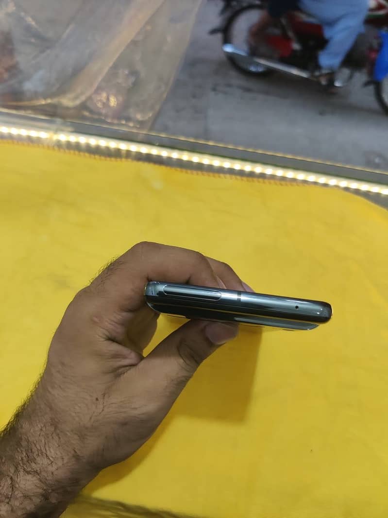 Google Pixel 7 Pro 2