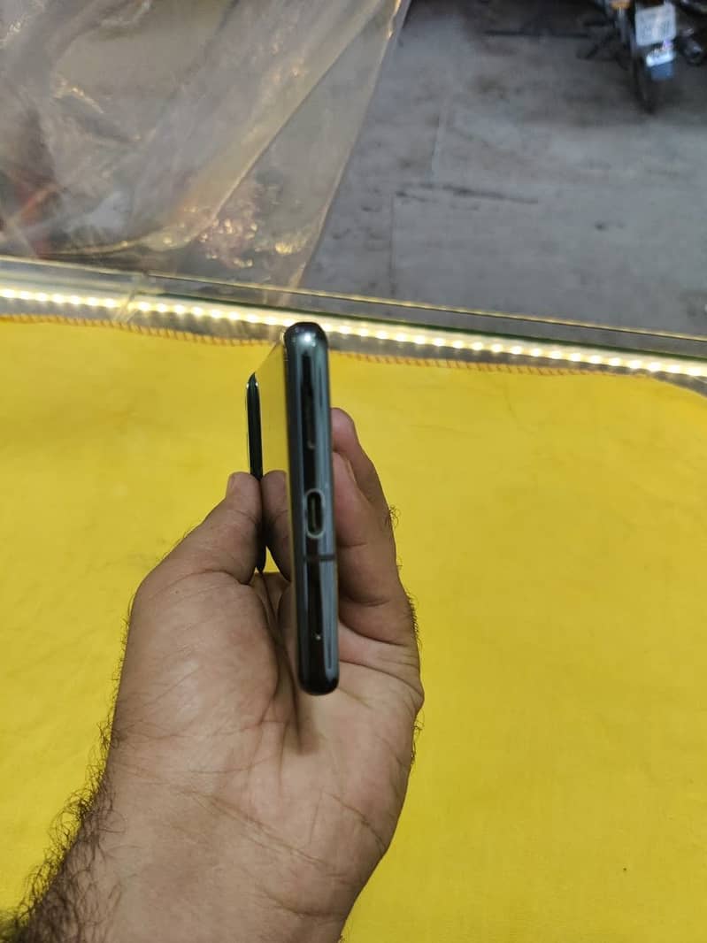Google Pixel 7 Pro 4