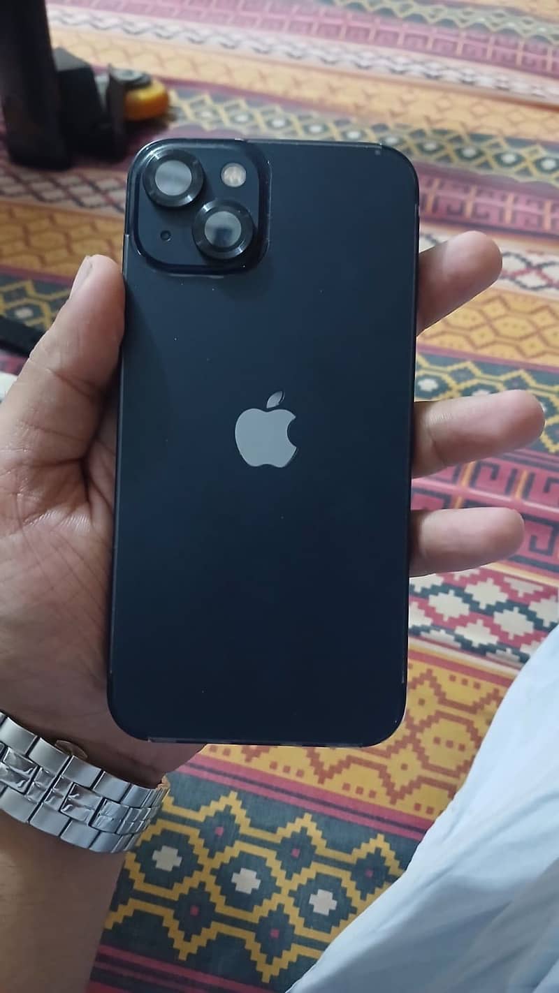 Apple iPhone 13 3