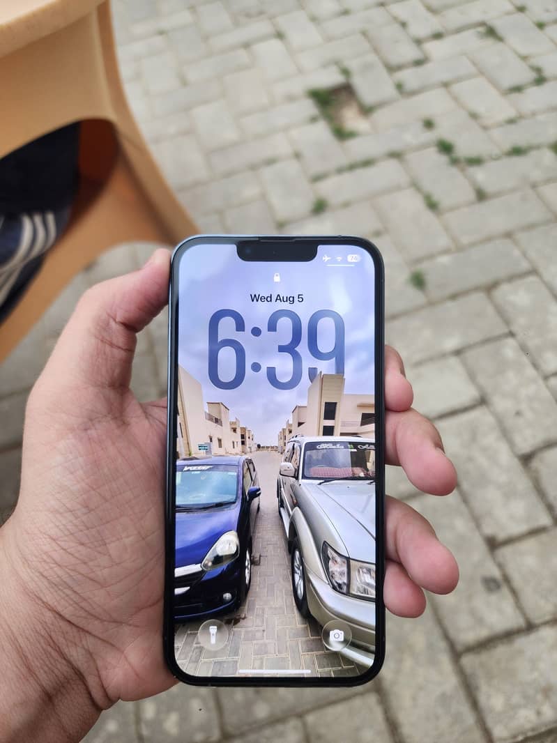 Apple iPhone 13 Pro 2