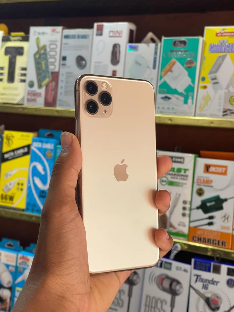 iPhone 11 Pro Max 0