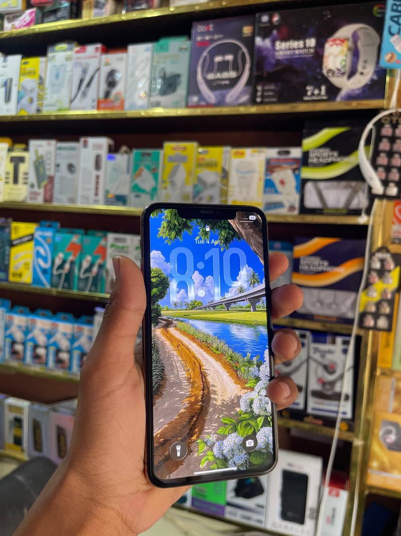 iPhone 11 Pro Max 3