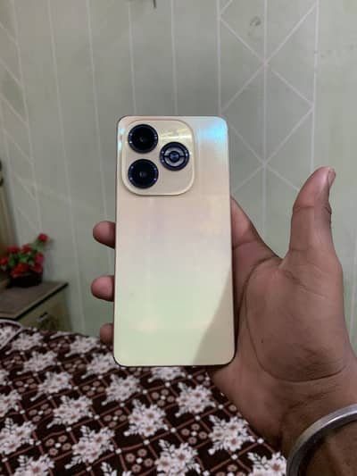 Infinix Smart 8 Plus.   …. .