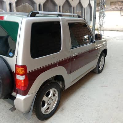 Mitsubishi Pajero Mini 2000,chill AC,4x4 active