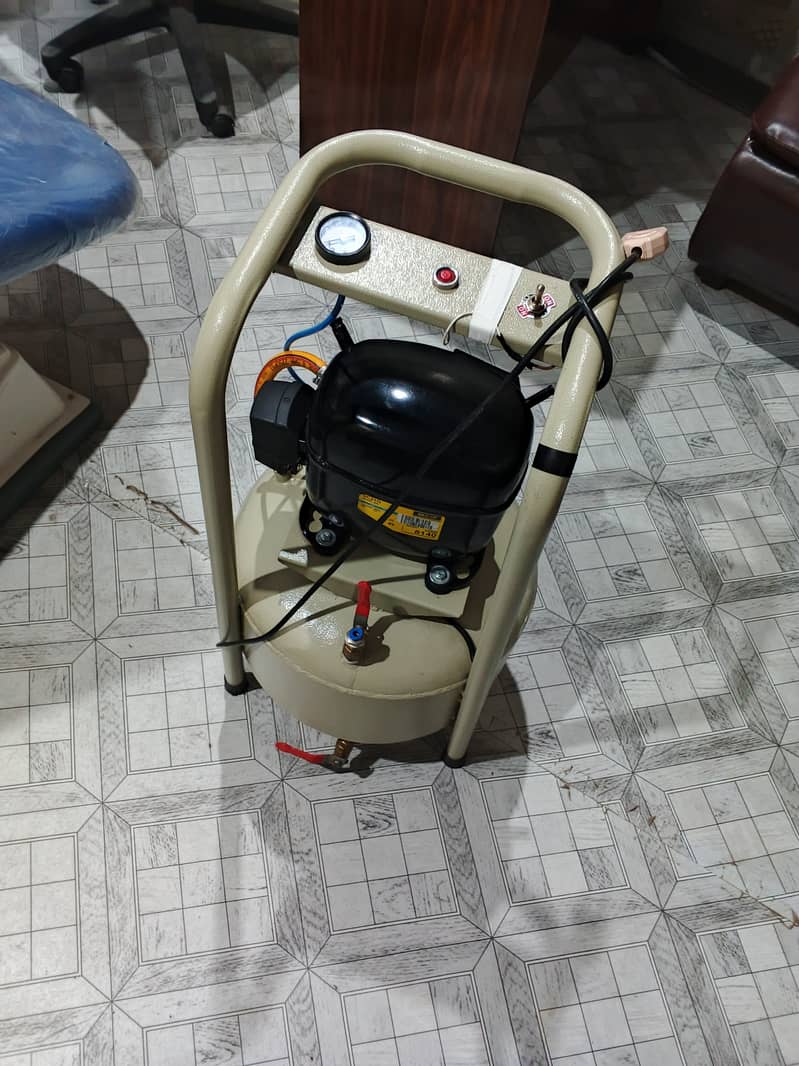 Dental Compressor 1