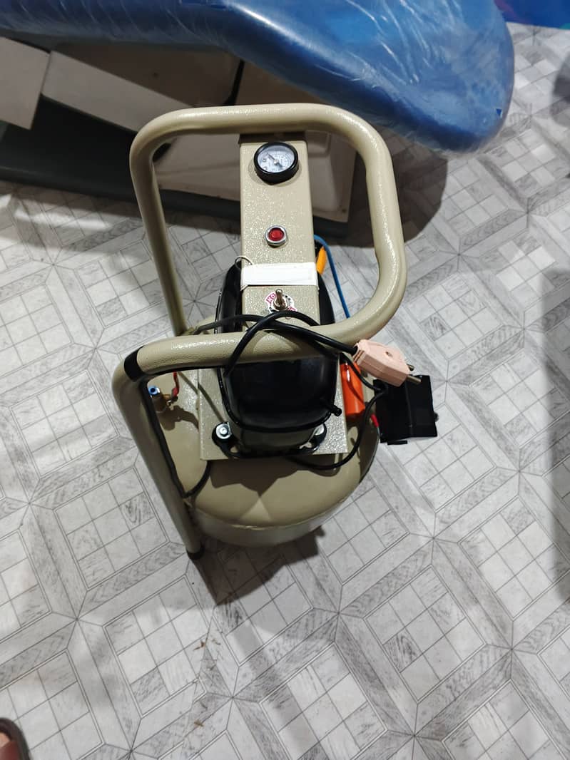 Dental Compressor 3