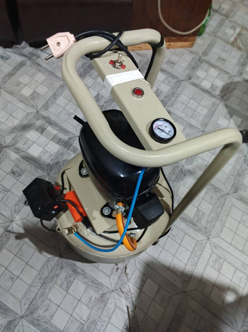 Dental Compressor 5
