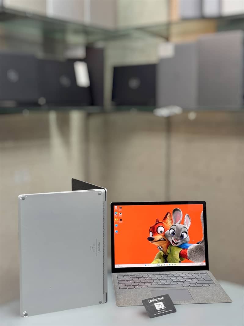 Microsoft Surface Laptop 2 8