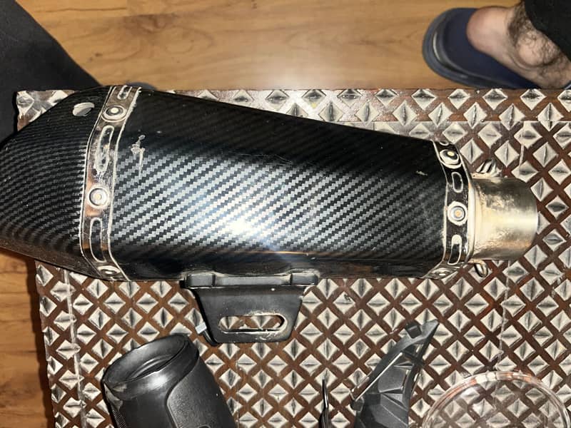 Akrapovic sctrcthd not dented 3