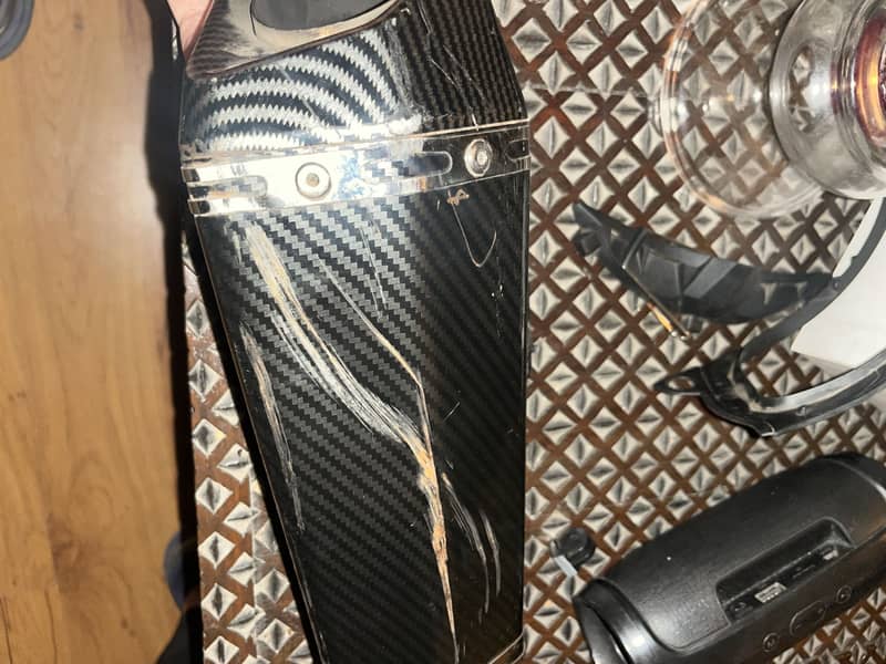 Akrapovic sctrcthd not dented 4