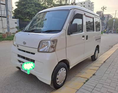 Daihatsu Hijet 2013 urgent sale